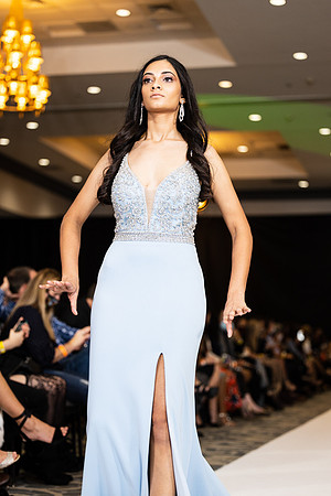 Charlotte Seen Fashion show November 2020-3094