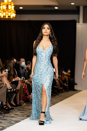 Charlotte Seen Fashion show November 2020-3103