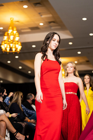 Charlotte Seen Fashion show November 2020-3295