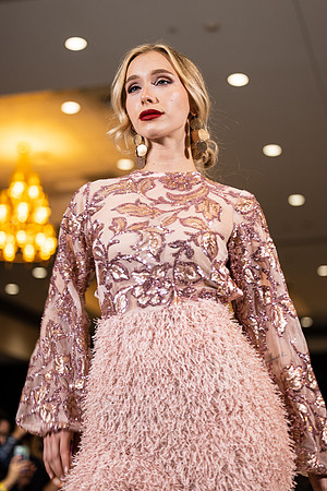 Charlotte Seen Fashion show November 2020-2946