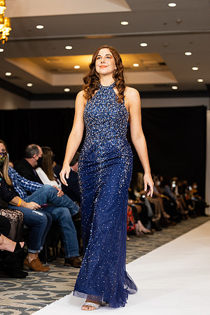 Charlotte Seen Fashion show November 2020-3139