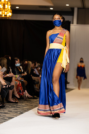 Charlotte Seen Fashion show November 2020-3047