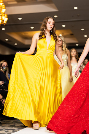 Charlotte Seen Fashion show November 2020-3297