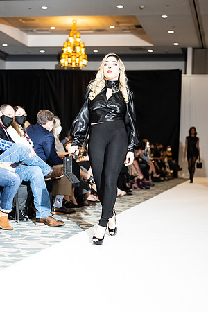 Charlotte Seen Fashion show November 2020-2839