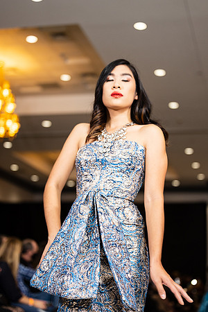 Charlotte Seen Fashion show November 2020-2919
