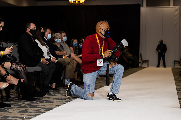 Charlotte Seen Fashion show November 2020-2742