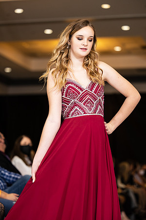 Charlotte Seen Fashion show November 2020-3198
