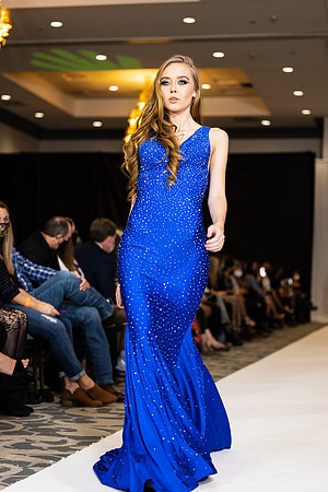 Charlotte Seen Fashion show November 2020-3118