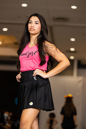Charlotte Seen Fashion show November 2020-3380