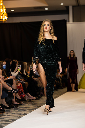 Charlotte Seen Fashion show November 2020-2783