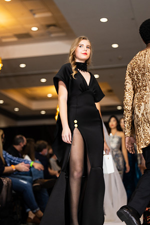 Charlotte Seen Fashion show November 2020-3002