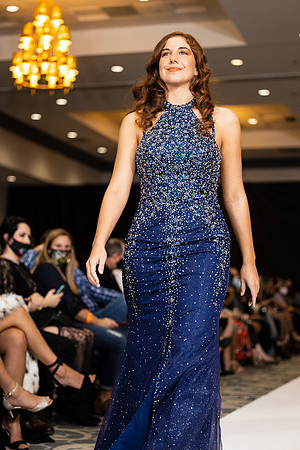 Charlotte Seen Fashion show November 2020-3140
