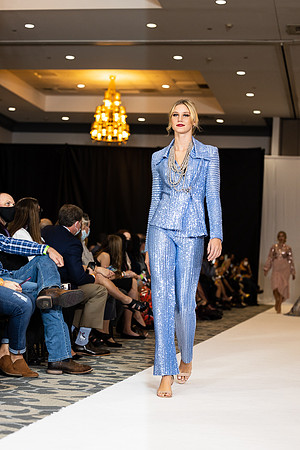 Charlotte Seen Fashion show November 2020-2931