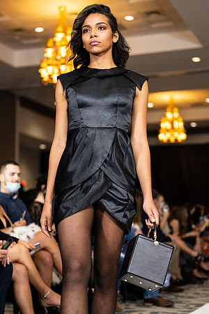 Charlotte Seen Fashion show November 2020-2848