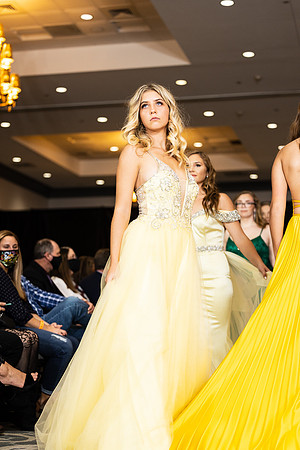 Charlotte Seen Fashion show November 2020-3298