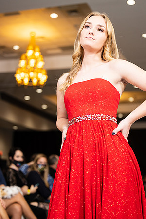 Charlotte Seen Fashion show November 2020-3215