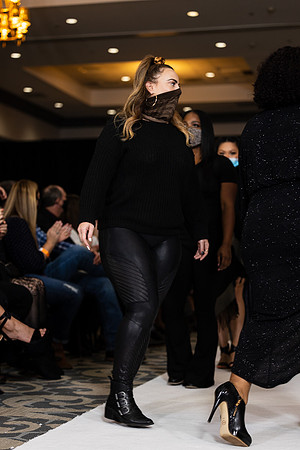 Charlotte Seen Fashion show November 2020-2752