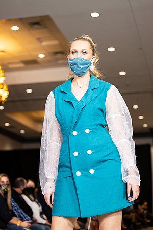 Charlotte Seen Fashion show November 2020-3029