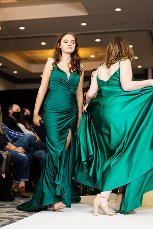 Charlotte Seen Fashion show November 2020-3301
