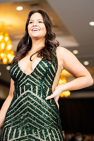 Charlotte Seen Fashion show November 2020-3272