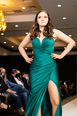Charlotte Seen Fashion show November 2020-3257