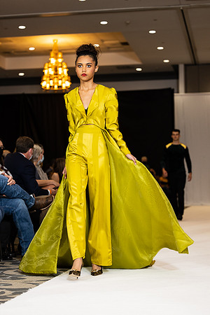 Charlotte Seen Fashion show November 2020-2768