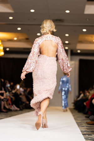 Charlotte Seen Fashion show November 2020-2949