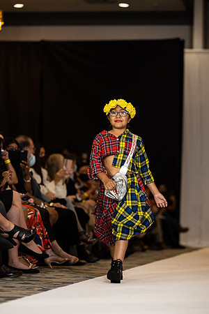 Charlotte Seen Fashion show November 2020-3342
