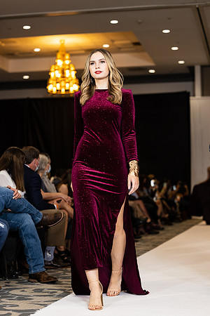 Charlotte Seen Fashion show November 2020-2793