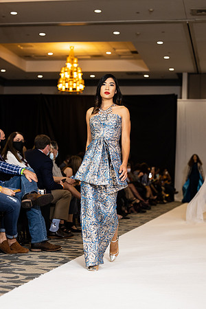 Charlotte Seen Fashion show November 2020-2914