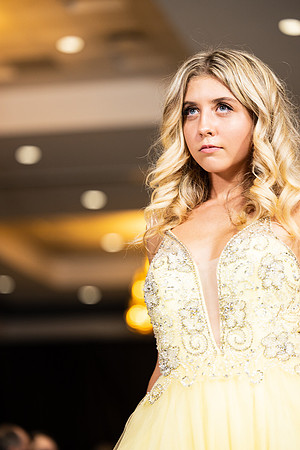 Charlotte Seen Fashion show November 2020-3232