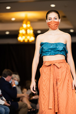 Charlotte Seen Fashion show November 2020-3041