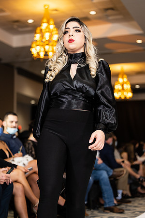 Charlotte Seen Fashion show November 2020-2842