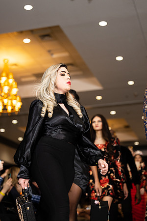 Charlotte Seen Fashion show November 2020-2995