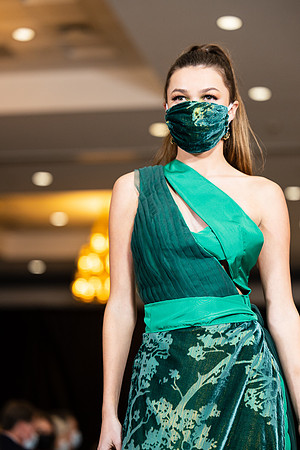Charlotte Seen Fashion show November 2020-3078