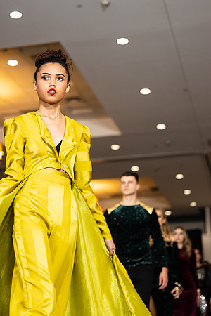 Charlotte Seen Fashion show November 2020-2987