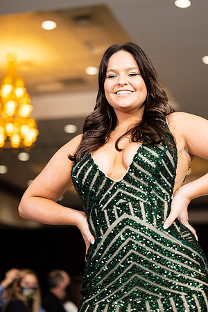 Charlotte Seen Fashion show November 2020-3270