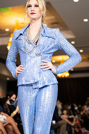 Charlotte Seen Fashion show November 2020-2939