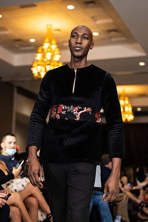 Charlotte Seen Fashion show November 2020-2865