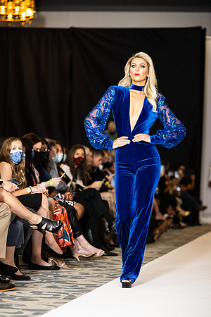 Charlotte Seen Fashion show November 2020-2953
