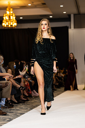 Charlotte Seen Fashion show November 2020-2784