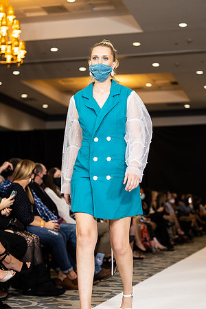 Charlotte Seen Fashion show November 2020-3027