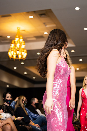 Charlotte Seen Fashion show November 2020-3291