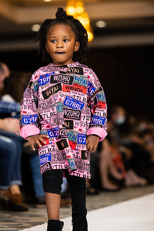 Charlotte Seen Fashion show November 2020-3313