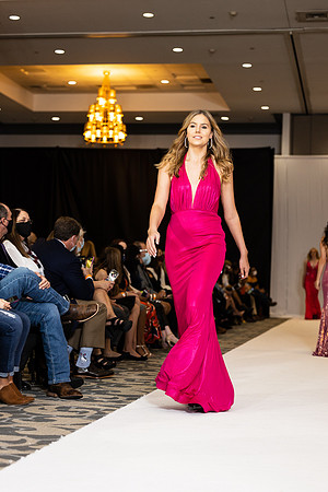 Charlotte Seen Fashion show November 2020-3177