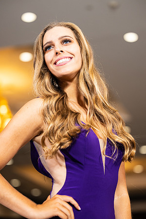 Charlotte Seen Fashion show November 2020-3168