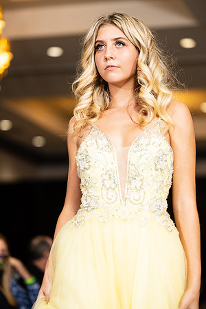 Charlotte Seen Fashion show November 2020-3230