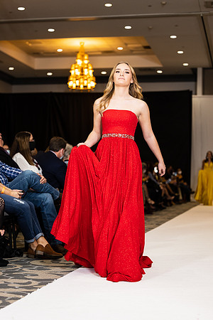 Charlotte Seen Fashion show November 2020-3210