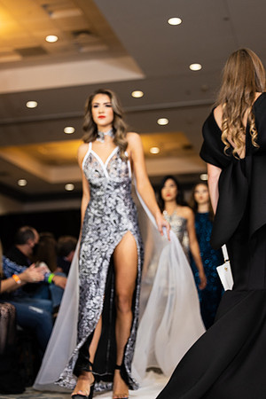 Charlotte Seen Fashion show November 2020-3003