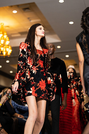 Charlotte Seen Fashion show November 2020-2997